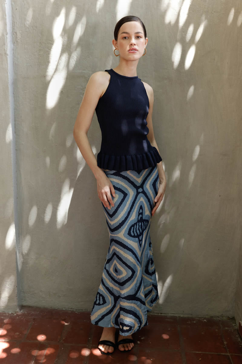 Mola Top Blue