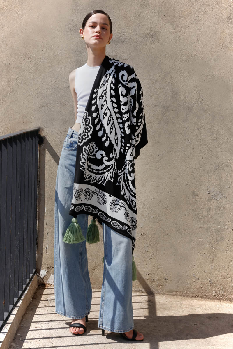 Hilo Real Shawl Black/Ivory
