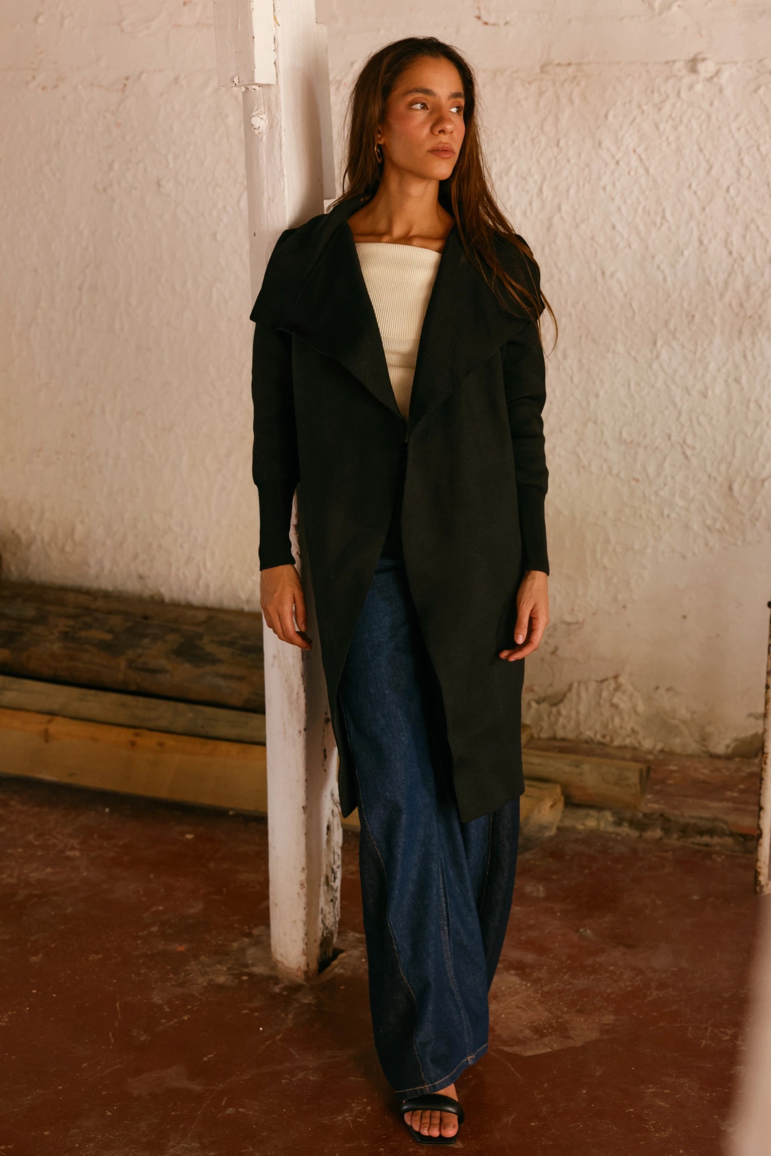 Amaranta Cardigan Negra