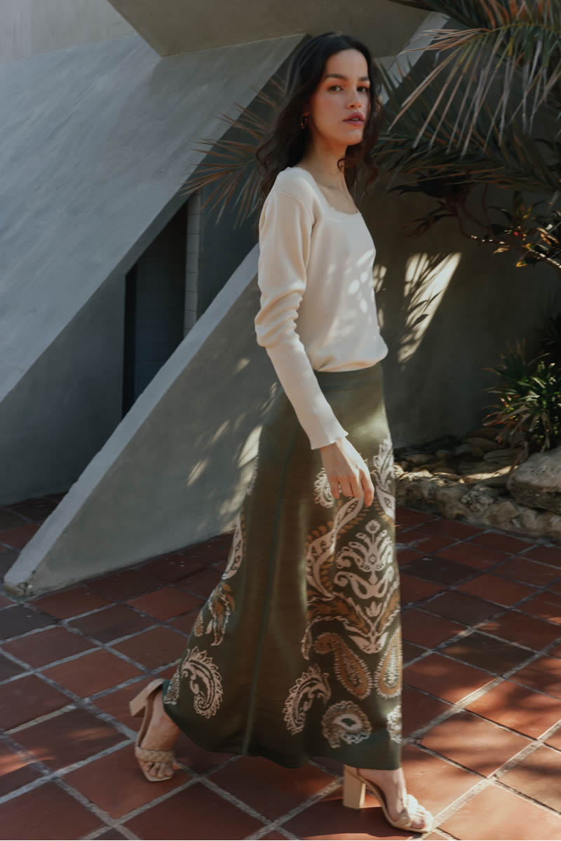 Trenza de Oro Skirt Light Green/Ivory/Gold