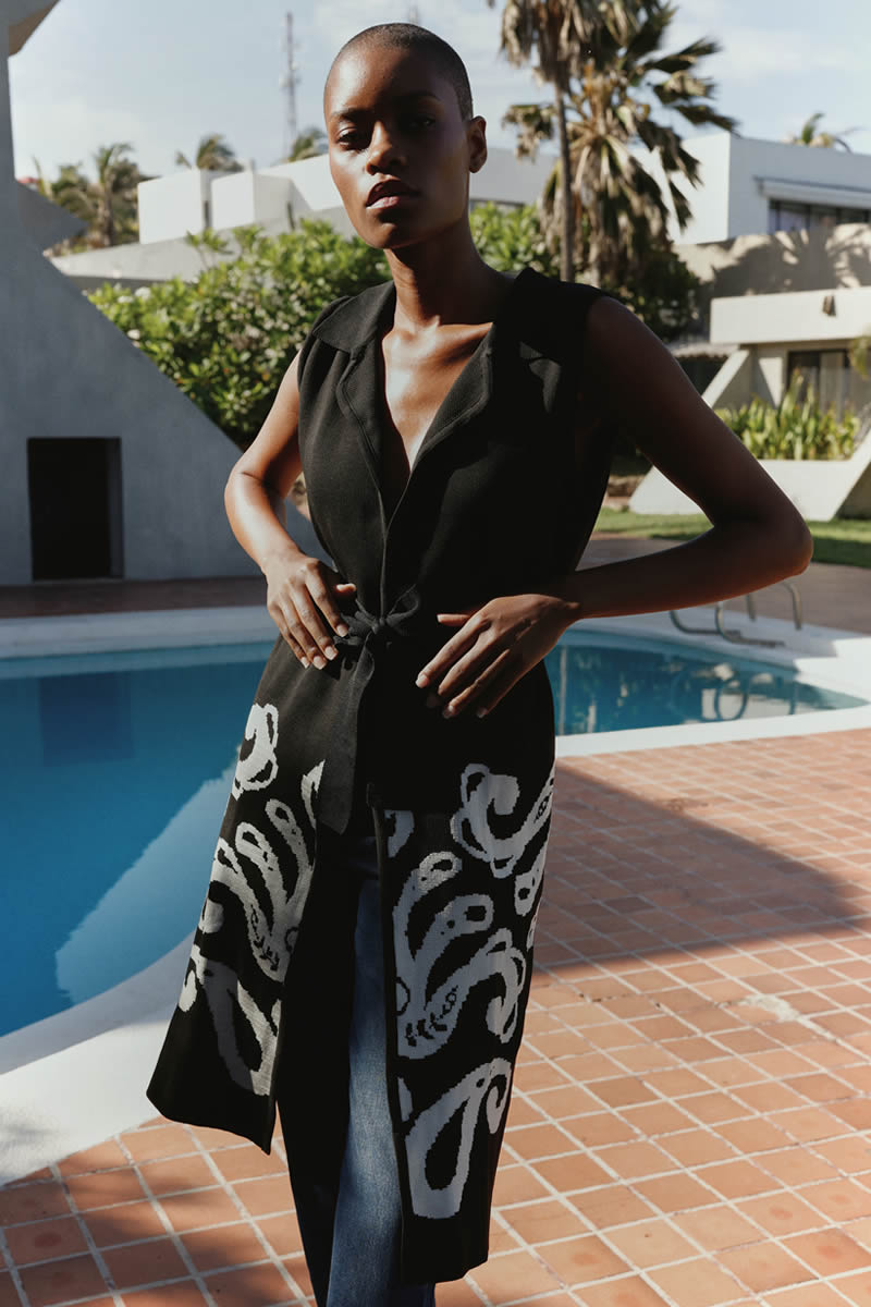 Primavera Alta Vest Black/Ivory